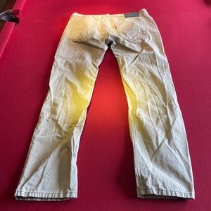 Levis 514 W32 L34.  Like New